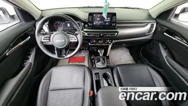 Kia Seltos 2022 — Şəkil 19/30