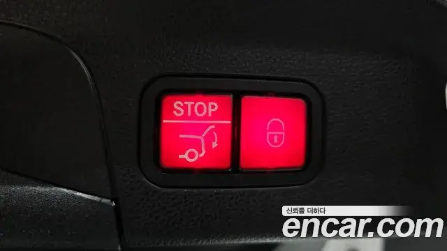 Mercedes-Benz GLC-Class 2023 — Şəkil 2/30