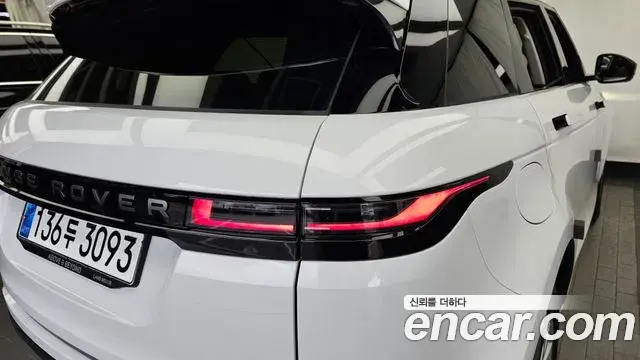 Land Rover Range Rover Evoque 2024 — Photo 30/33