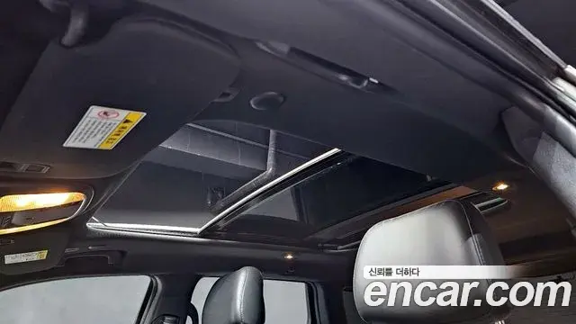 Jeep Grand Cherokee 2018 — Photo 21/30