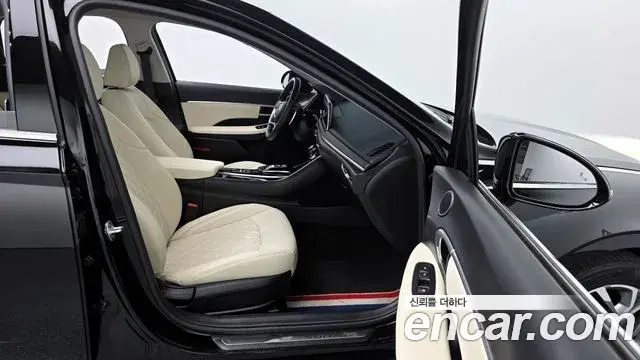 Hyundai Sonata Hybrid 2019 — ფოტო 1/30