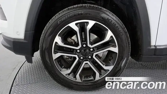 Jeep Compass 2022 — Şəkil 20/32
