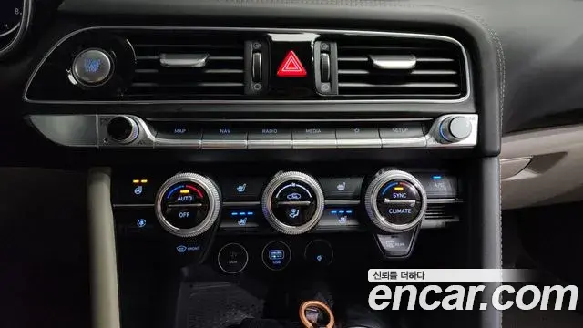 Genesis G70 2021 — ფოტო 36/40