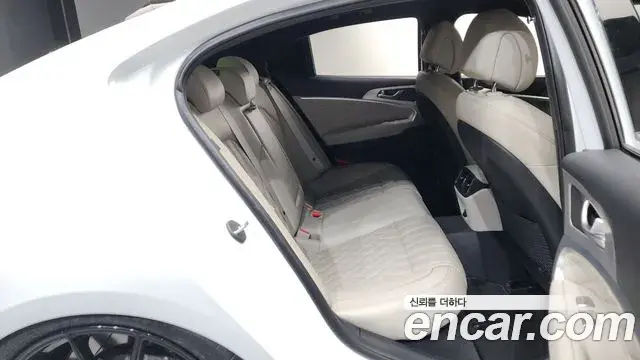Genesis G70 2021 — ფოტო 6/40