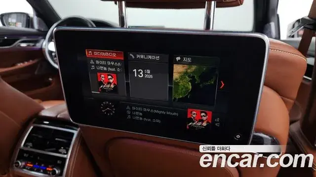 BMW 7 Series 2018 — Şəkil 8/20