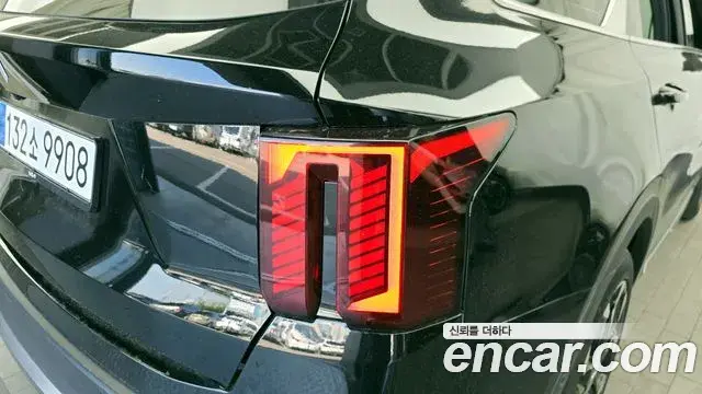 Kia Sorento 2024 — ფოტო 24/31