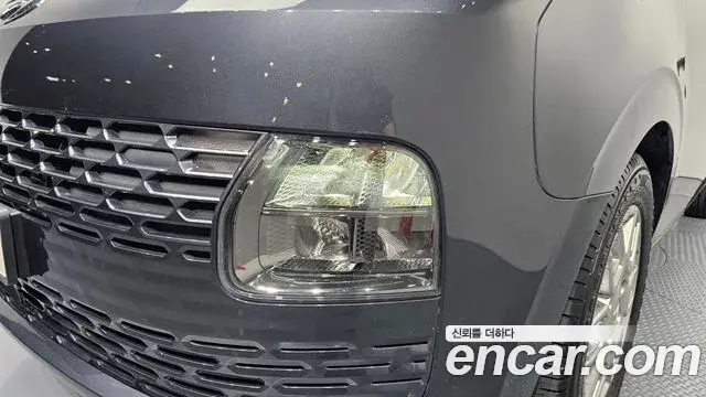 Hyundai Staria 2023 — Photo 10/30