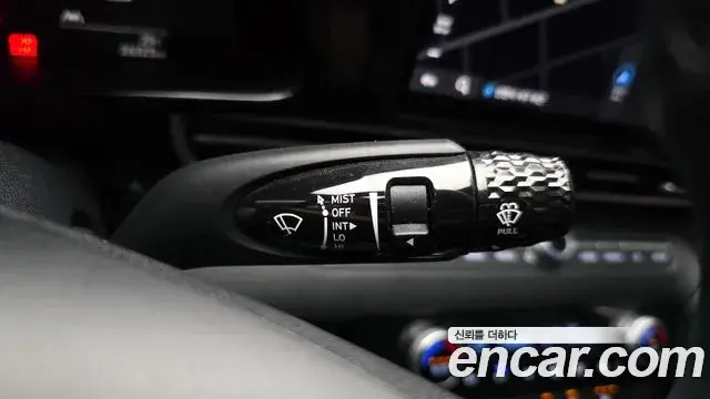 Hyundai The New Avante Hybrid 2021 — Şəkil 8/30