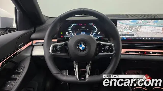 BMW 5 Series 2025 — Фото 13/20