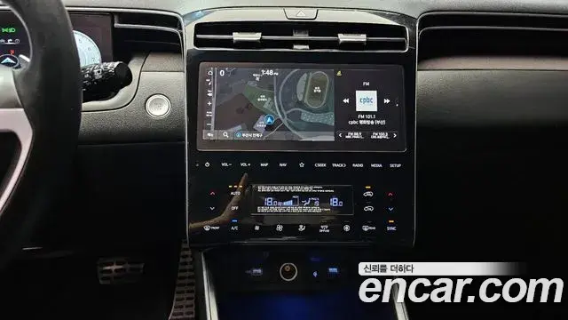 Hyundai Tucson Hybrid 2022 — ფოტო 7/20