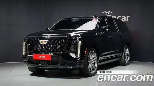 Cadillac Escalade 2025 — ფოტო 14/20