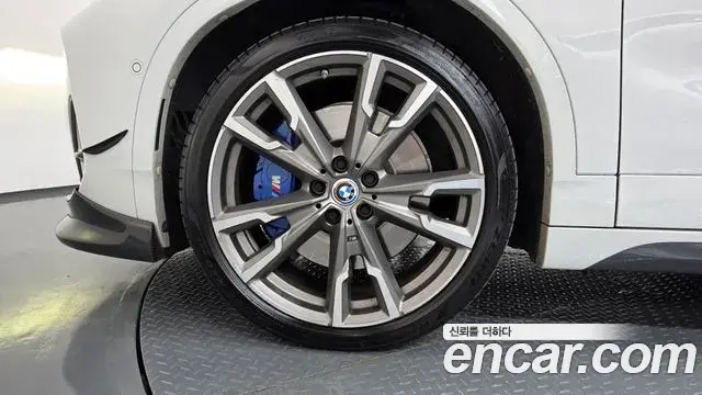 BMW X2 2022 — Photo 3/38