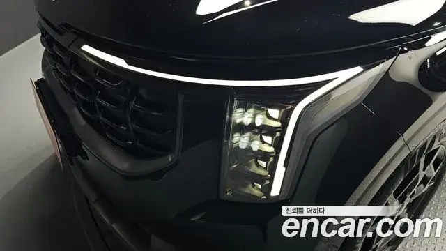 Kia Carnival 2025 — Photo 28/39