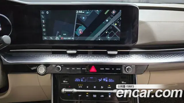 Kia Carnival 2023 — Фото 15/20