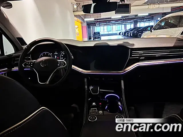 Volkswagen Touareg 2024 — Photo 10/14