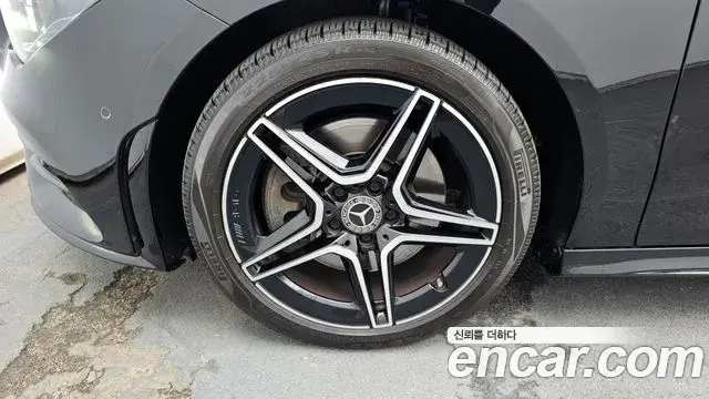 Mercedes-Benz CLA-Class 2022 — Photo 1/30