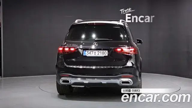 Mercedes-Benz GLS-Class 2025 — ფოტო 28/38