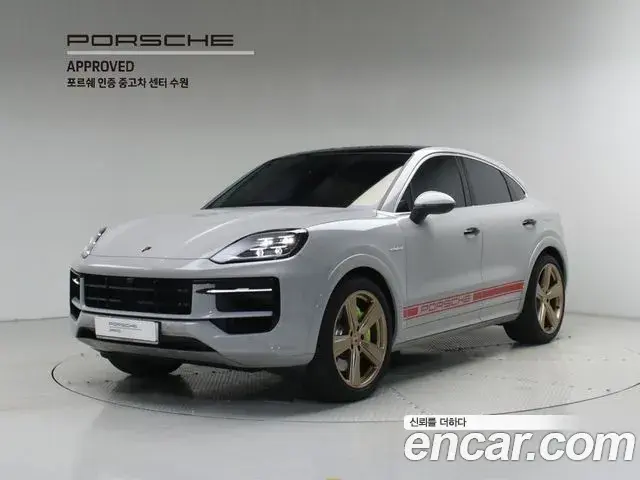 Porsche Cayenne 2025 — Photo 2/20