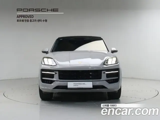 Porsche Cayenne 2025 — Photo 9/20