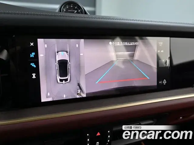 Porsche Cayenne 2025 — Photo 16/20