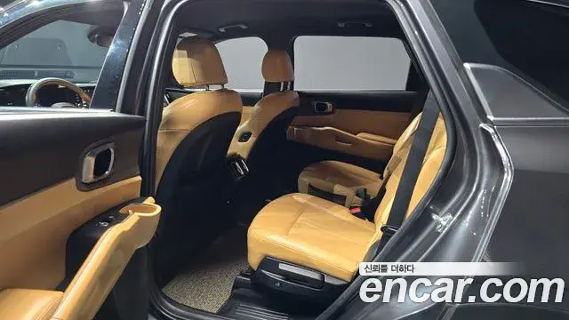 Kia Sorento 2021 — Фото 12/20