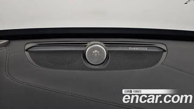 Volvo XC90 2022 — ფოტო 5/35