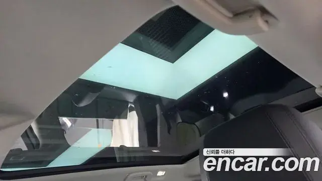 Land Rover Discovery Sport 2020 — ფოტო 3/33