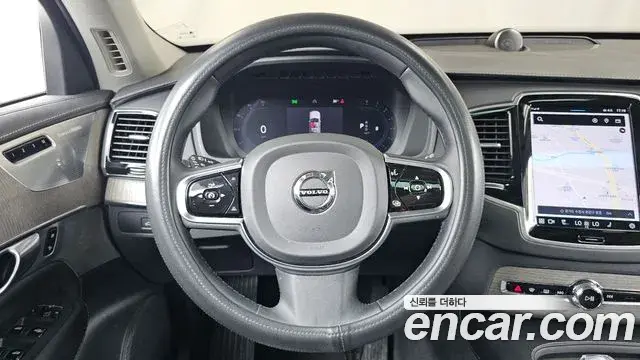 Volvo XC90 2023 — Фото 13/20