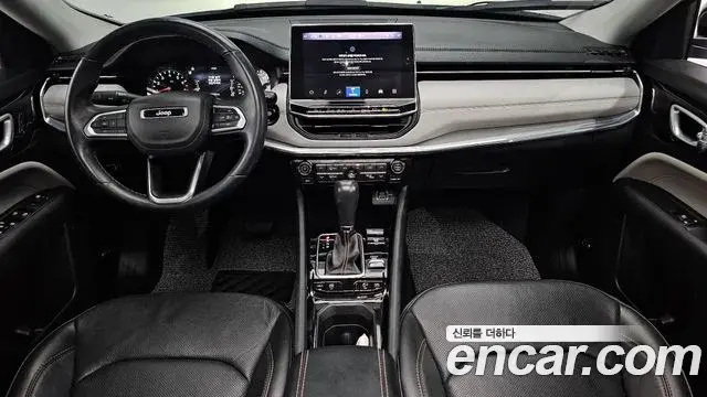 Jeep Compass 2022 — ფოტო 10/35
