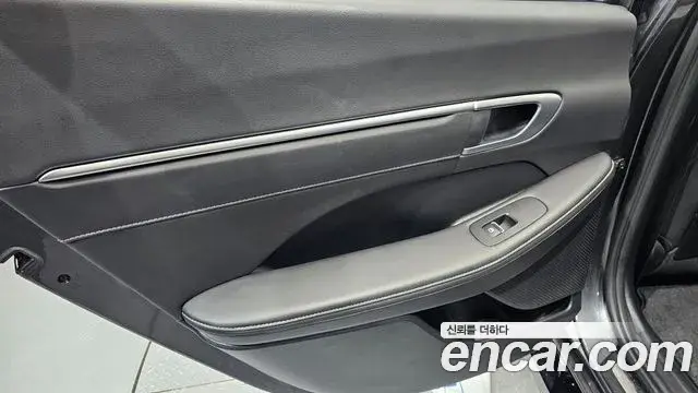 Hyundai Sonata Hybrid 2021 — ფოტო 3/30