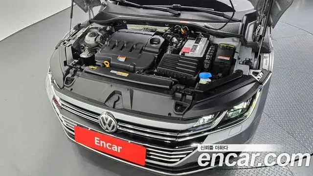 Volkswagen Arteon 2020 — ფოტო 29/31