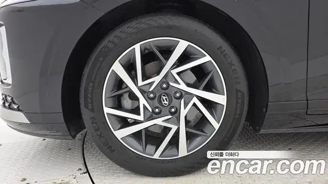Hyundai Grandeur Hybrid 2023 — ფოტო 12/20