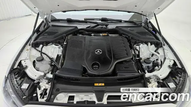 Mercedes-Benz E-Class 2025 — ფოტო 9/17