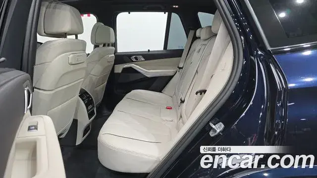 BMW X5 2025 — ფოტო 21/33