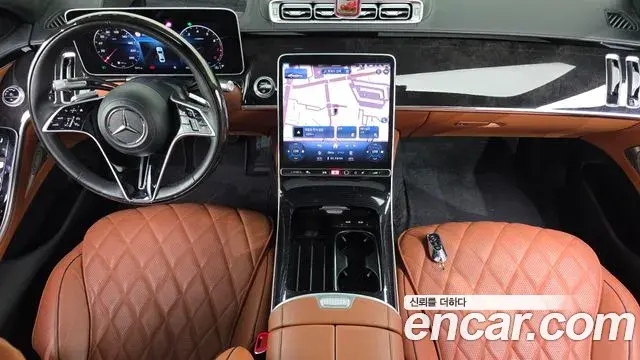 Mercedes-Benz S-Class 2022 — Photo 7/20