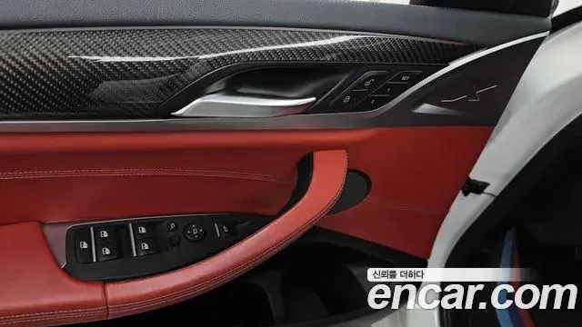 BMW X4M 2020 — Şəkil 16/32
