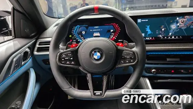 BMW M4 2024 — Фото 13/20