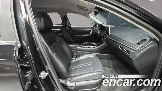 Hyundai Sonata 2021 — Photo 10/20