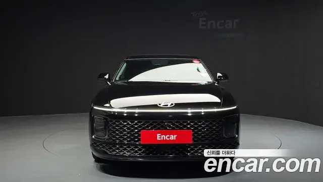 Hyundai Grandeur Hybrid 2023 — Şəkil 8/20