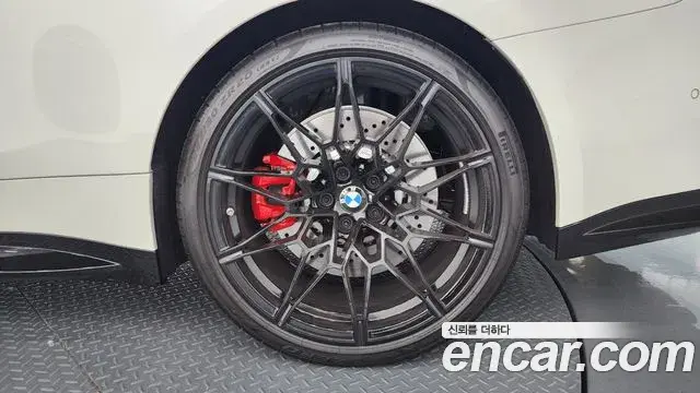 BMW M4 2023 — Şəkil 24/33