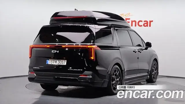 Kia Carnival 2024 — Фото 2/20