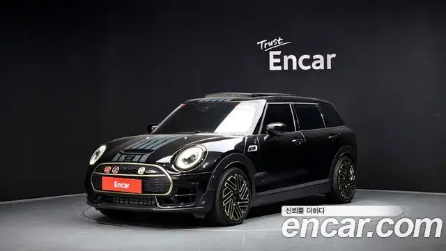 Mini Cooper S Clubman 2023 — ფოტო 1/20