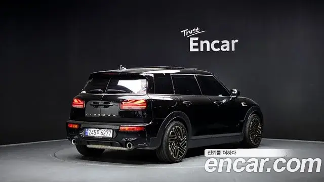 Mini Cooper S Clubman 2023 — ფოტო 2/20