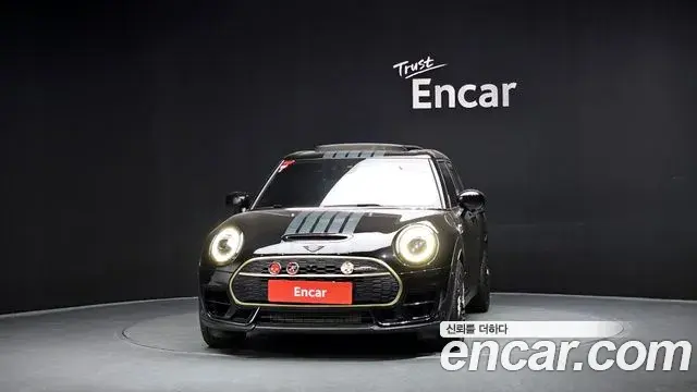 Mini Cooper S Clubman 2023 — ფოტო 3/20