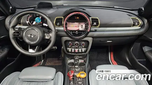 Mini Cooper S Clubman 2023 — ფოტო 7/20