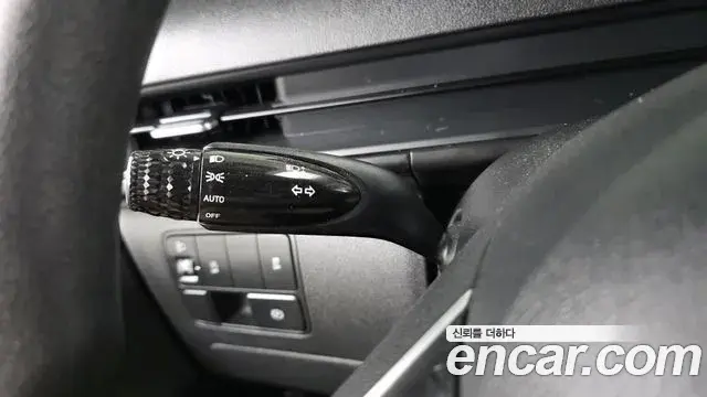Hyundai Staria 2022 — Şəkil 27/31