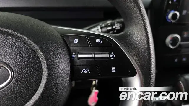 Hyundai Staria 2022 — Şəkil 10/31