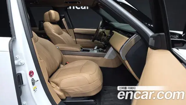 Land Rover Range Rover 2025 — Фото 11/20