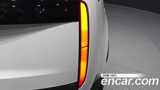 Land Rover Range Rover 2025 — ფოტო 3/45