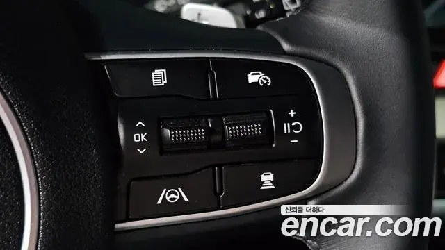Kia Sportage 2024 — ფოტო 6/33